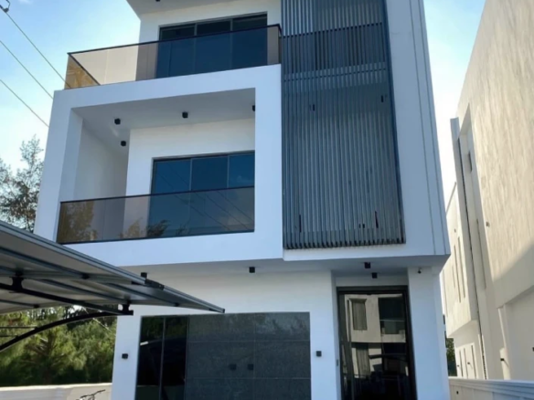 Contemporary Three-Storey Luxury Home with Premium Finishes